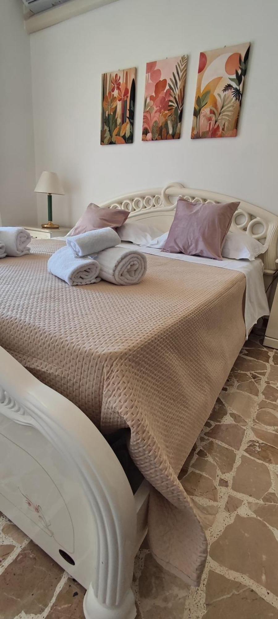 A Casa Dei Nonni Apartment Giardini Naxos Bagian luar foto